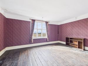 Bedroom- click for photo gallery